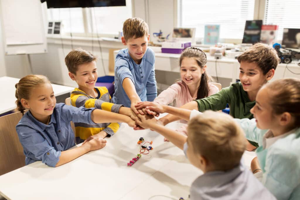 The 7 Benefits of Educational Games For Young Learners - MOM News Daily