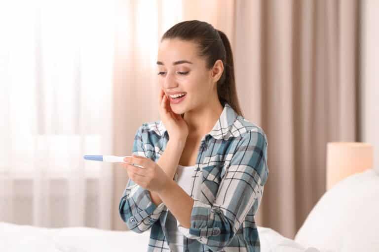 1 Month Pregnant: Symptoms, Baby Growth, Tests, and Food Tips
